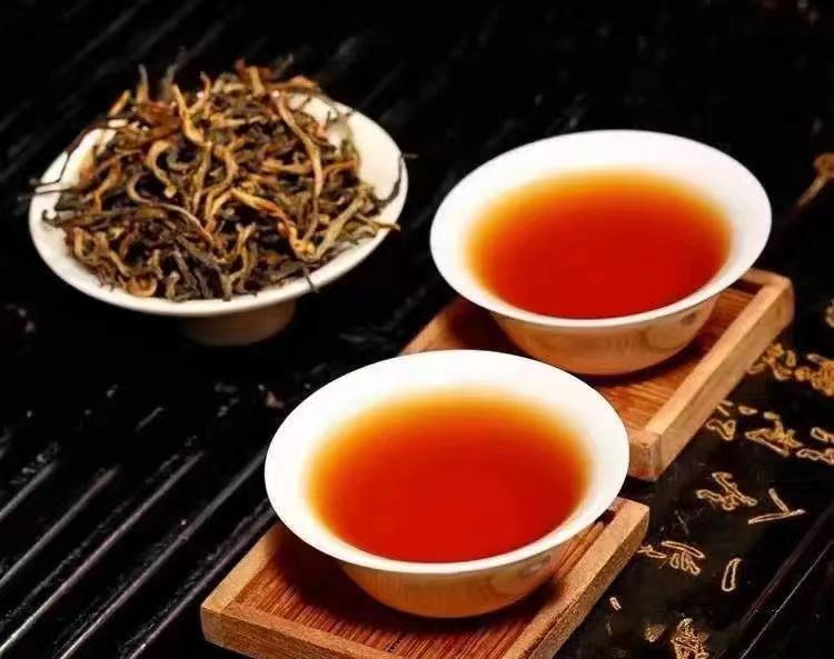 云南临沧滇红茶制作技艺申遗成功